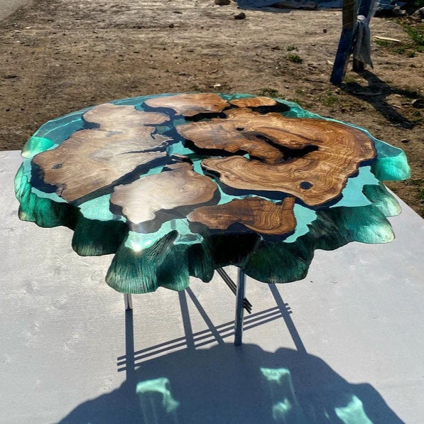 Olive Teal Color Green Clear Round Diameter Epoxy Resin Table-River Table